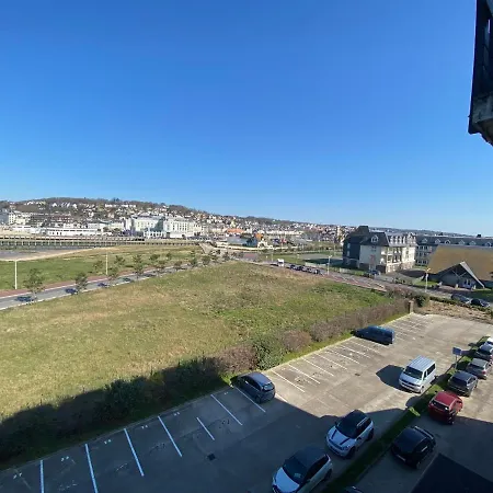 Marina De Place-inn * Deauville